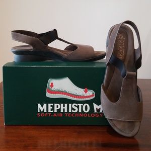 NEW IN BOX (NIB) Mephisto Petrea Sandals Size 41EU